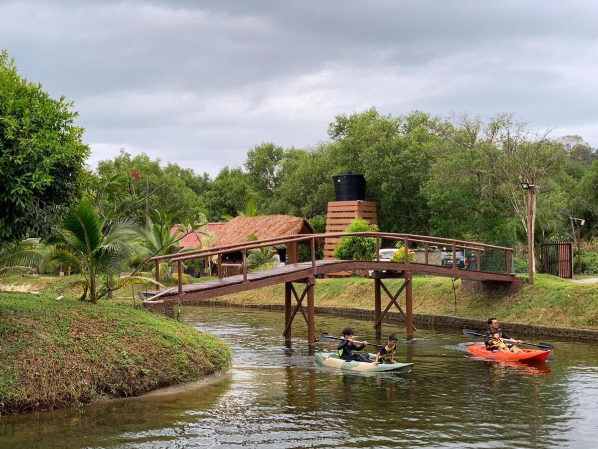 Api-api Eco Tempat peranginan